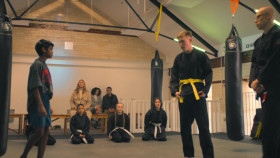 Avoidance S02E02 1080p WEB H264-CBFM EZTV