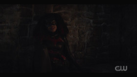 Batwoman S02E08 1080p WEB H264-CAKES EZTV