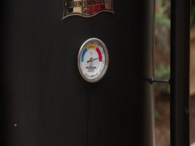 BBQ Brawl S05E06 480p x264-mSD EZTV