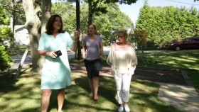 Beachfront Bargain Hunt S25E11 Escaping the City to Live at the Beach 720p WEB x264-ESPRESSO EZTV