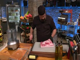 Beat Bobby Flay S24E06 The View from the Top iNTERNAL 480p x264-mSD EZTV