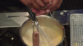 Beat Bobby Flay S37E03 1080p WEB h264-FREQUENCY EZTV