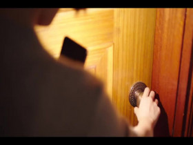 Behind Your Touch S01E03 480p x264-mSD EZTV