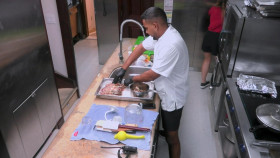 Below Deck Mediterranean S09E08 1080p WEB h264-EDITH EZTV