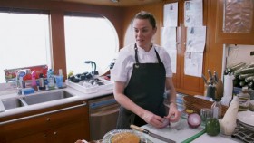 Below Deck S08E02 Theres No Crying in Yachting XviD-AFG EZTV