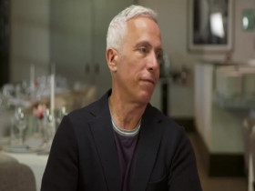 Big Restaurant Bet S01E01 480p x264-mSD EZTV