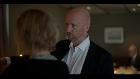 Billionaire Island S01E02 1080p WEB h264-EDITH EZTV