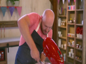 Blue Ribbon Baking Championship S01E02 480p x264-mSD EZTV