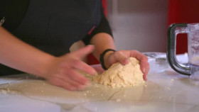 Blue Ribbon Baking Championship S01E02 XviD-AFG EZTV