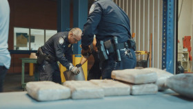 Border Force Americas Gatekeepers S05E03 1080p WEB h264-CODSWALLOP EZTV