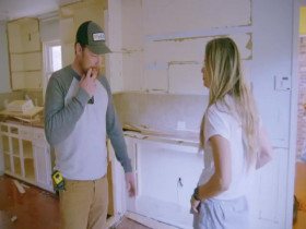 Breaking Bland S01E01 Copper Blue and a Wet Bar Too 480p x264-mSD EZTV
