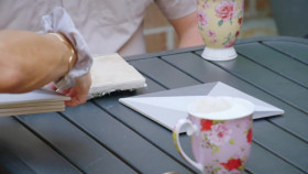 Breaking Bland S01E02 Making a Forever Home Fit 720p WEB h264-KOMPOST EZTV