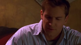 Buffy the Vampire Slayer S01E05 720p HEVC x265 MeGusta eztv