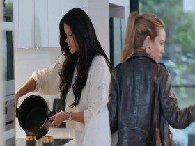 Byron Baes S01E01 480p x264-mSD EZTV