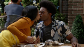 Call Me Kat S03E01 720p WEB H264-CAKES EZTV