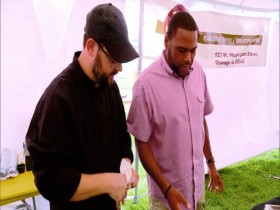Carnival Cravings with Anthony Anderson S01E04 Bacon-Wrapped Heartland 480p x264-mSD EZTV