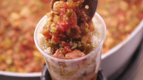 Carnival Eats S12E03 XviD-AFG EZTV