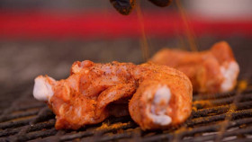 Carnival Eats S12E05 XviD-AFG EZTV