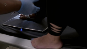 Casualty 24 7 Every Second Counts S09E04 1080p HDTV H264-DARKFLiX EZTV