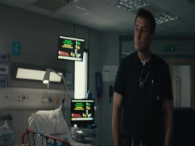 Casualty S36E42 480p x264-mSD EZTV