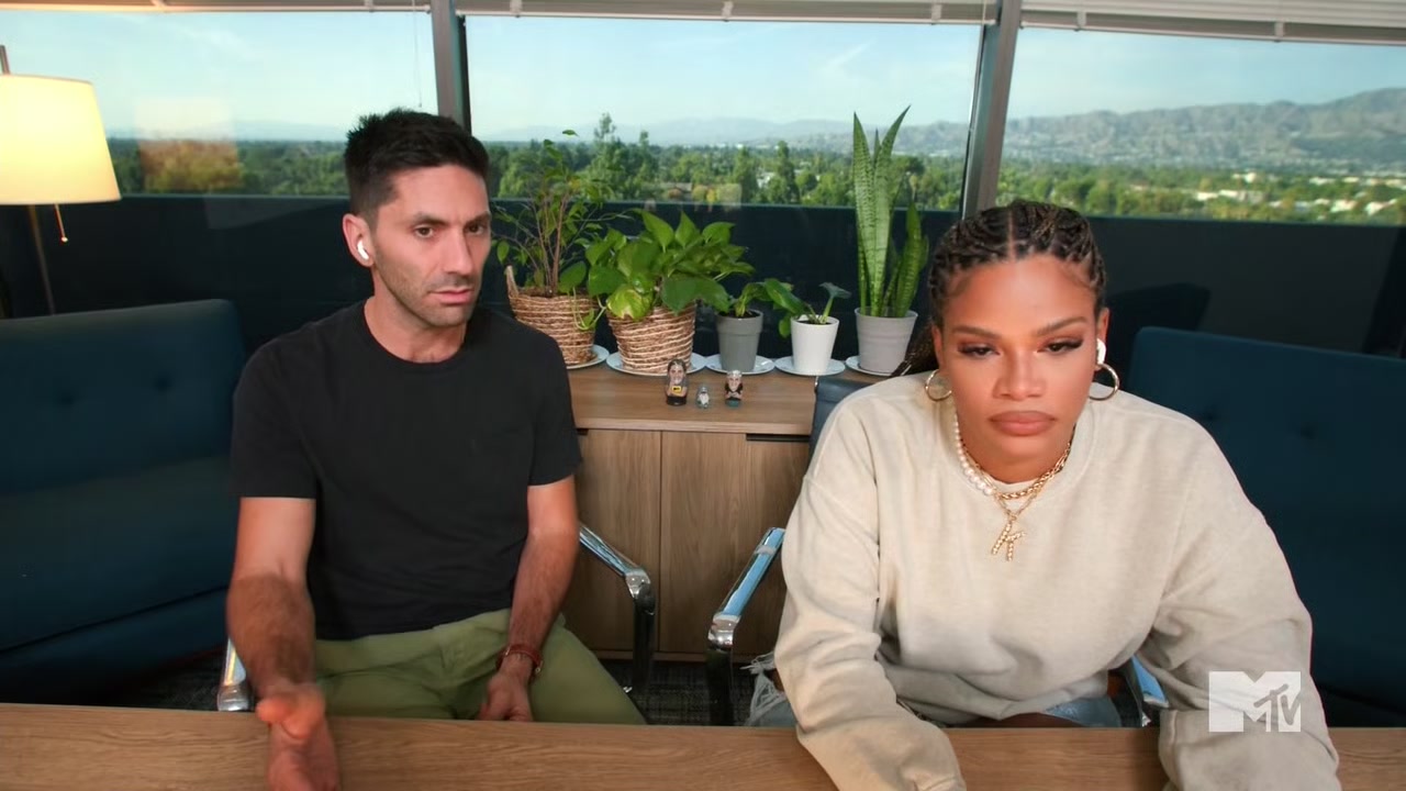 Catfish The TV Show S08E55 Emma and EJ 720p HEVC x265MeGusta EZTV