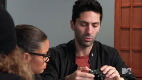 Catfish The TV Show S08E63 Ivy and Dante 720p HEVC x265-MeGusta EZTV