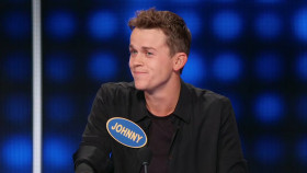 Celebrity Family Feud 2015 S07E01 720p HEVC x265-MeGusta EZTV