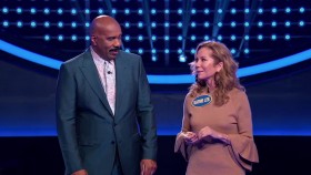 Celebrity Family Feud 2015 S07E07 720p HEVC x265-MeGusta EZTV