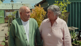 Celebrity Yorkshire Auction House S04E02 Tommy Cannon and Vanessa Feltz 720p AMZN WEB-DL DDP2 0 H 264-RAWR EZTV