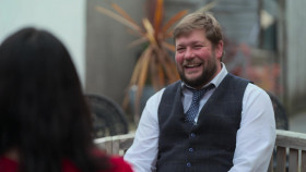 Celebrity Yorkshire Auction House S04E05 1080p WEB H264-CBFM EZTV