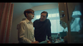 Changing Ends S02E01 XviD-AFG EZTV