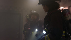 Chicago Fire S12E06 Port in the Storm 1080p Web-DL x264-OFT EZTV