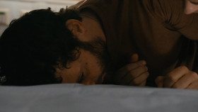 Chicago Med S09E11 I Think There Is Something Youre Not Telling Me 1080p WEBRip 10Bit DDP5 1 HEVC-d3g EZTV