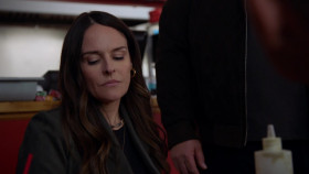 Chicago PD S11E04 720p WEB H264-SKYFiRE EZTV