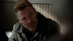 Chicago PD S12E10 Zoe 1080p AMZN WEB-DL DDP5 1 H 264-FLUX EZTV