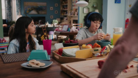 Children Ruin Everything S04E01 1080p WEBRip x264-BAE EZTV