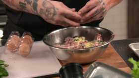 Chopped S60E08 1080p WEB h264-FREQUENCY EZTV