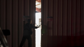 Chopper Cops S01E01 Air 1 1080p PMTP WEB-DL DD 2 0 H 264-playWEB EZTV