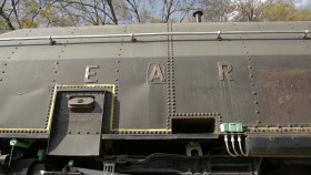 Chris Tarrant Extreme Railways S07E01 1080p HDTV H264-DARKFLiX EZTV