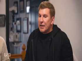 Chrisley Knows Best S09E07 480p x264-mSD EZTV