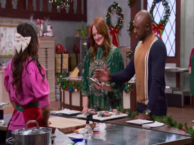 Christmas Cookie Challenge S08E07 480p x264-mSD EZTV