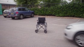 Citizen Khan S04E07 720p HDTV x264-TLA EZTV