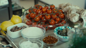 Clive Myries Italian Road Trip S01E02 Catania 1080p WEBRip x264-CBFM EZTV