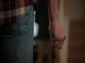 Cobra Kai S06E02 480p x264-mSD EZTV