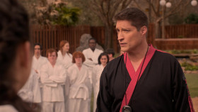 Cobra Kai S06E04 Underdogs 1080p NF WEB-DL DD 5 1 H 264-playWEB EZTV