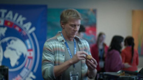 Cobra Kai S06E07 Dog in the Fight 720p NF WEB-DL DDP5 1 H 264-NTb EZTV