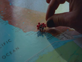 Confronting a Serial Killer S01E05 480p x264-mSD EZTV