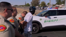 Cops S35E30 720p HEVC x265-MeGusta EZTV