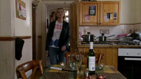 Coronation Street 2019 06 10 Part 2 WEB x264-TesTeZ EZTV