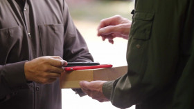 Customer Wars S04E12 1080p WEB h264-EDITH EZTV